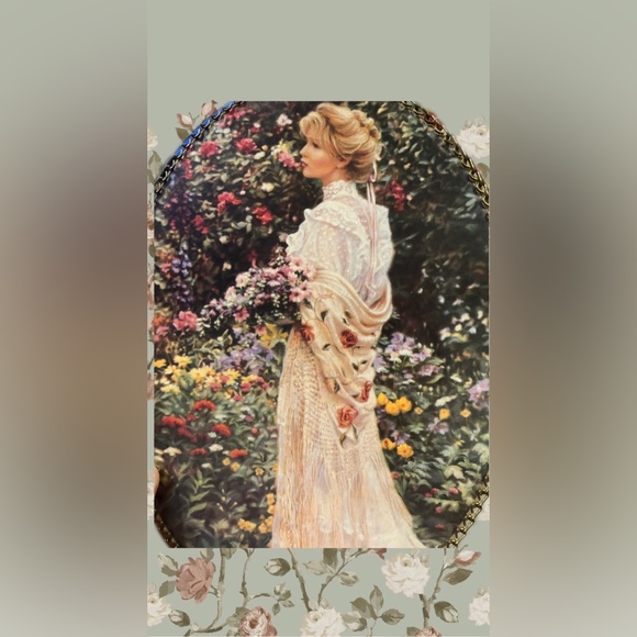 NWT Shabby Victorian Lady Woman Oval Picture Frame Gold Chain Wall Hanging Flue - Picture 3 of 11